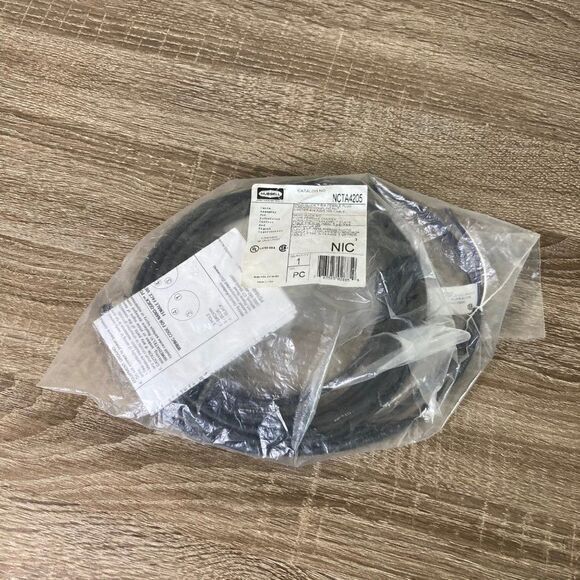 Hubbell Nano Quick R/A Female Plug Black New NCTA4205 Threaded‎ - Picture 3 of 7